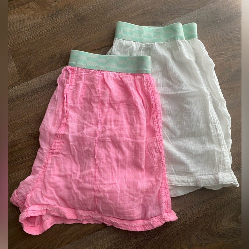 Intimately Free People Two Pair of Sleep Talker Boxers size large, white & Pink